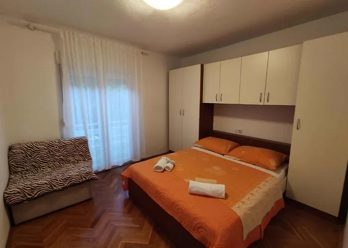 In Insel Rab 17562 Appartement *