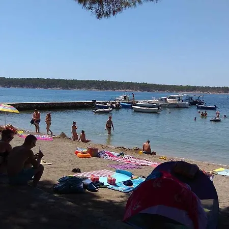 In Insel Rab 17562 Apartment *